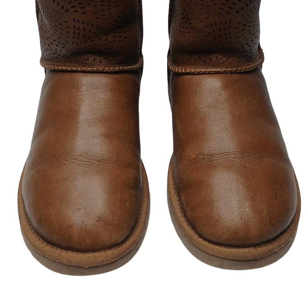 UGG Classic Short Perforated Leather Boots Women 8 Brown 1006471 - Picture 4 of 9